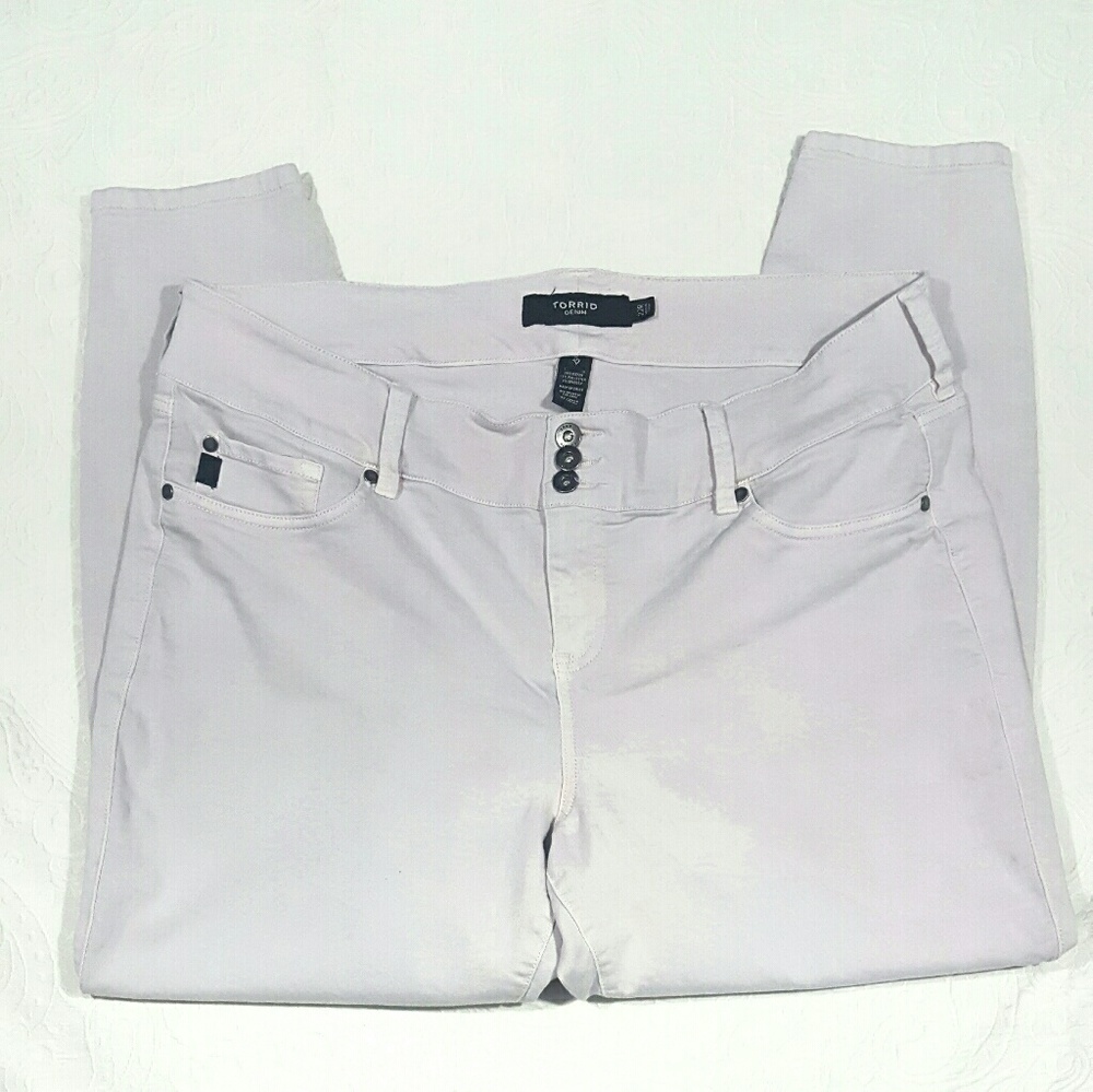 TORRID • lavender pastel jeans